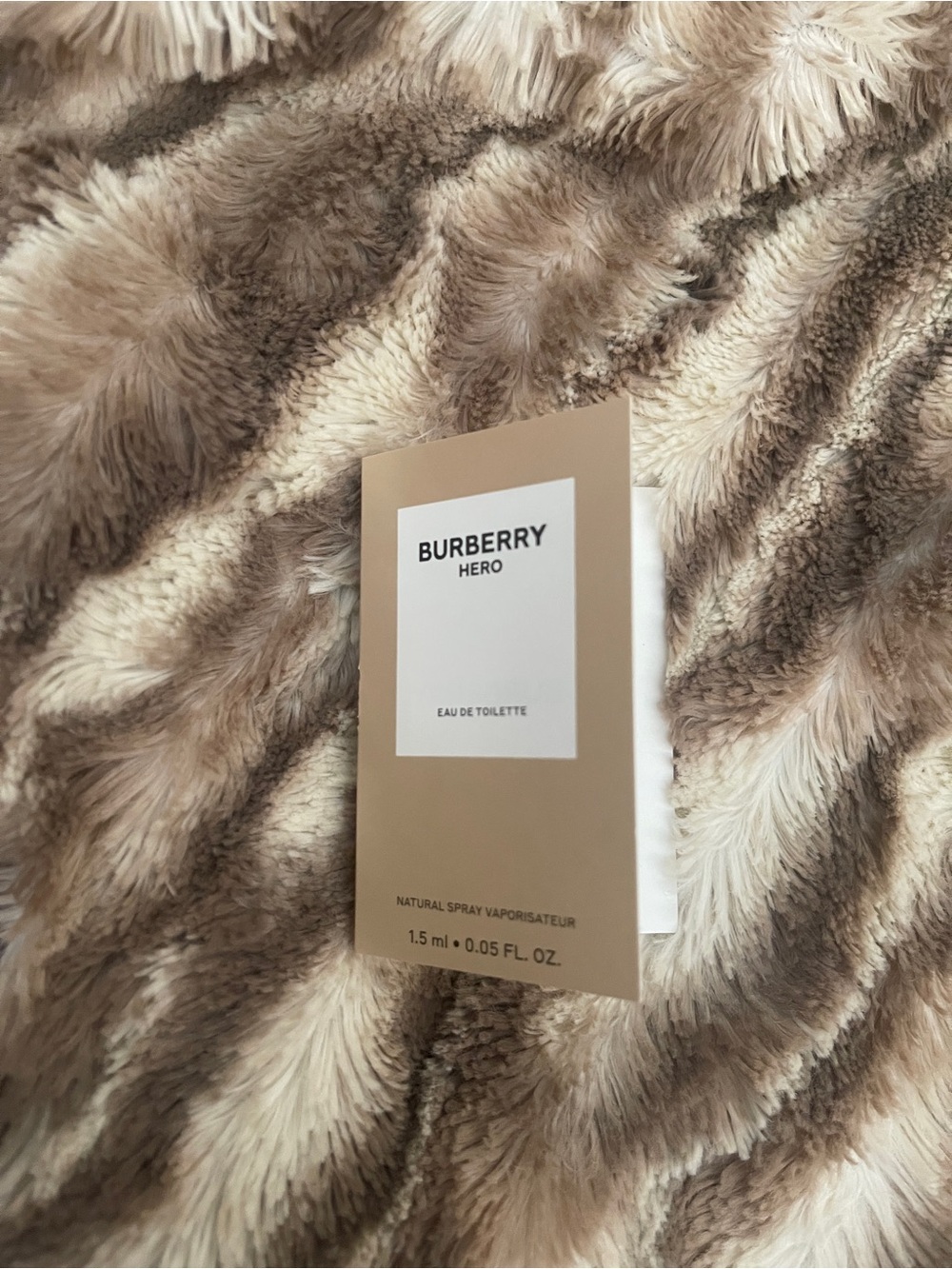 Burberry Hero Men's Cologne Eau de Toilette Sample Vial Fragrance NEW